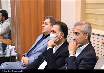 نشست رئیس‌جمهور با فرهیختگان و فعالان سیاسی، اجتماعی و فرهنگی استان هرمزگان
