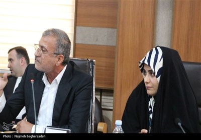 نشست رئیس‌جمهور با فعالان اقتصادی و سرمایه‌گذاران هرمزگانی
