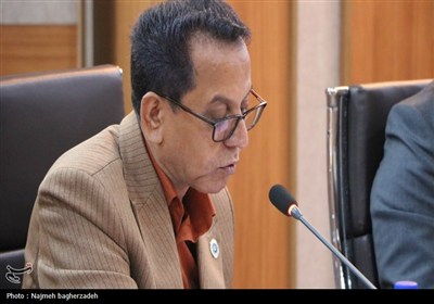 نشست رئیس‌جمهور با فعالان اقتصادی و سرمایه‌گذاران هرمزگانی