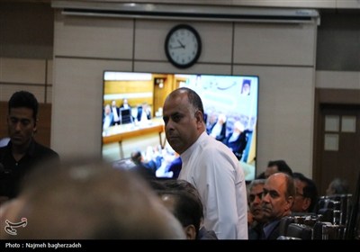 نشست رئیس‌جمهور با فعالان اقتصادی و سرمایه‌گذاران هرمزگانی