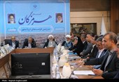 نشست رئیس‌جمهور با فعالان اقتصادی و سرمایه‌گذاران هرمزگانی