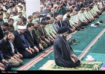نماز جمعه زنجان به روایت تصویر