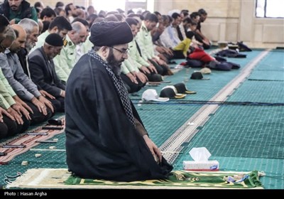 نماز جمعه زنجان به روایت تصویر