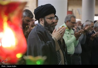 نماز جمعه زنجان به روایت تصویر
