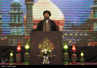نماز جمعه زنجان به روایت تصویر