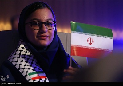 افتتاحیه سی و هفتمین دوره جشنواره بین المللی فیلم‌های کودکان و نوجوانان-اصفهان