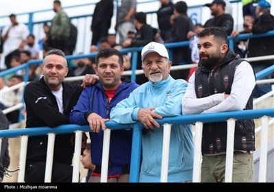 پیروز دلچشب ملوان مقابل خیبرخرم آباد
