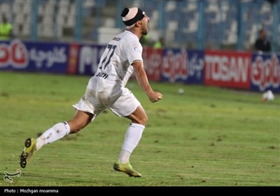 پیروز دلچشب ملوان مقابل خیبرخرم آباد