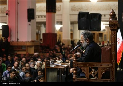 سنگ تمام مردم قم در عزاداری شام رحلت بانوی کرامت