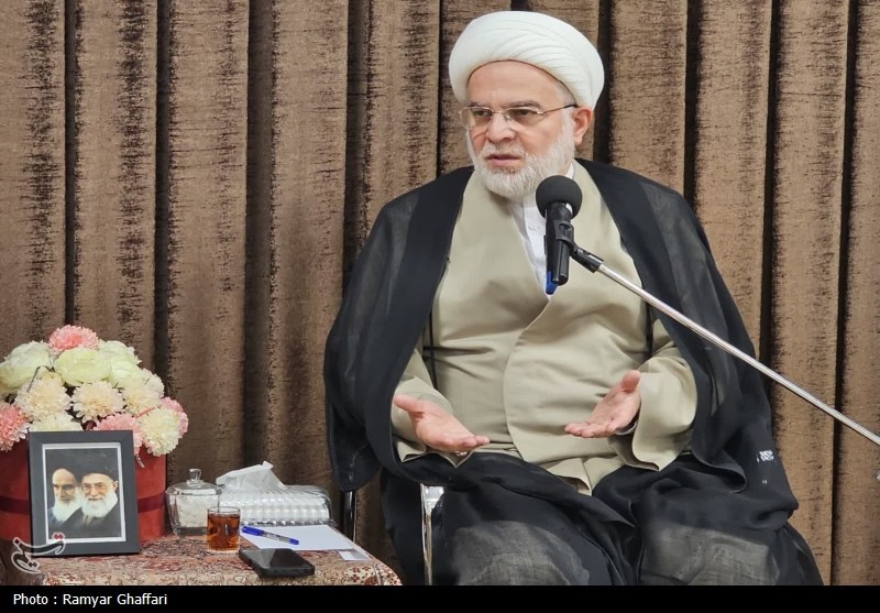 نیروی انتظامی نماد شخصیت اسلامی است
