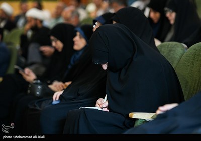 تسنیم تطلق موقع الحوزة والروحانیة