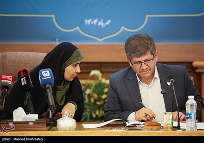 آیین امضای قراردادهای تامین ناوگان ریلی