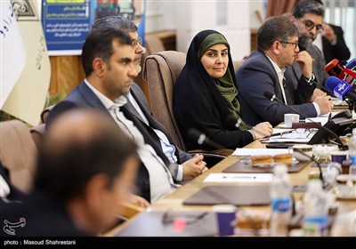 آیین امضای قراردادهای تامین ناوگان ریلی