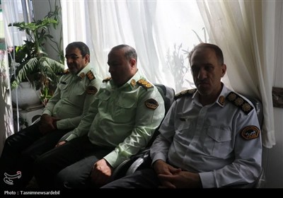 دیدار جمعی از پرسنل نیروی انتظامی با آیت الله عاملی- عکس صفح ...