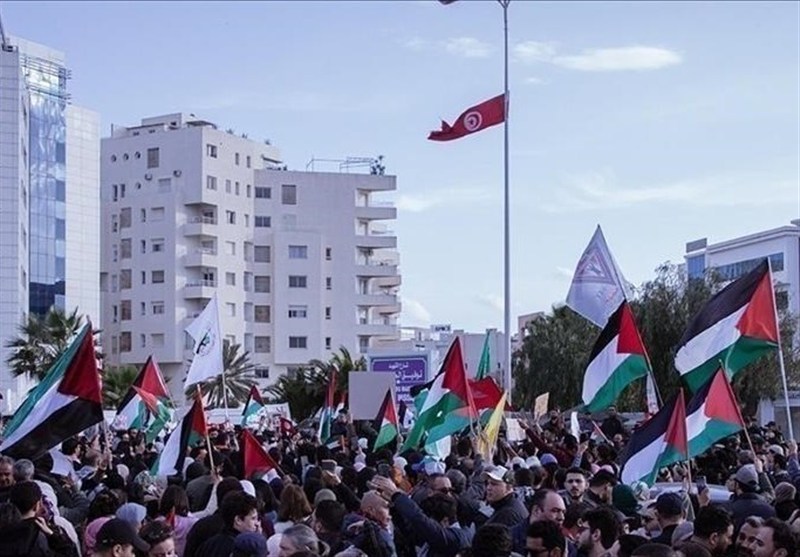Tunisian Protesters Condemn Israeli Assault on Sumud Flotilla