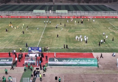 ورزشگاه،استقلال،چادرملو،هواداران،بازي،حضور،بازيكنان،دليل،چمن ...