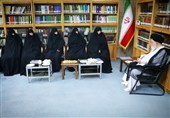 نقش خواهران طلبه باید تقویت و بازتعریف شود