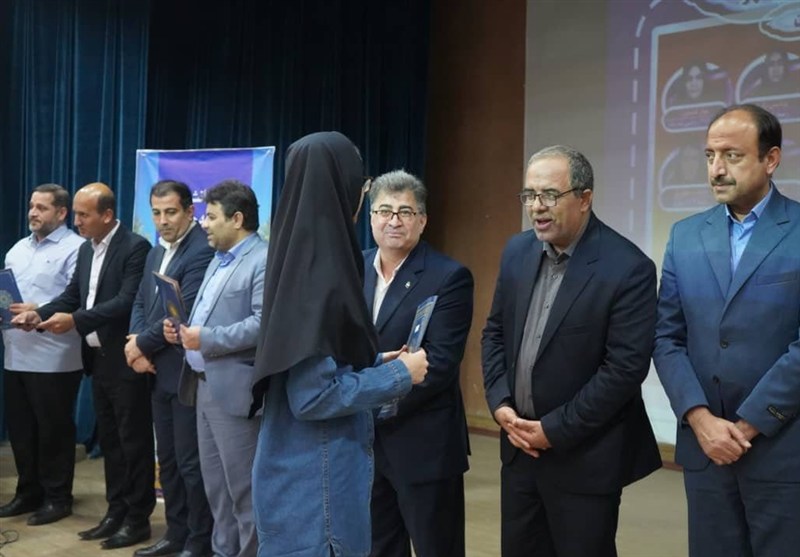 ۶۳ نخبه کنکوری بوشهر تجلیل شدند