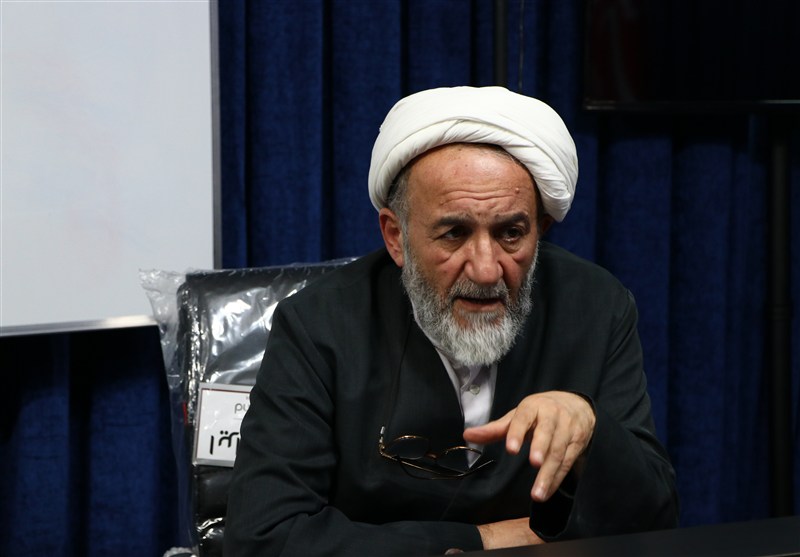 جامعه نخبگانی کشور از دستاوردهای علمی و پژوهشی حوزه بی اطلاع هستند