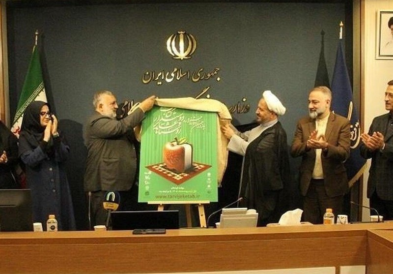 جوادی: کتابخانه‌های روستایی به کتاب‌های نو و جدید مجهز می‌شوند
