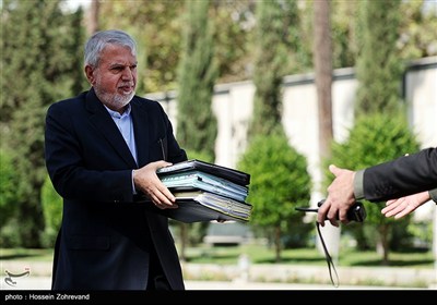 در حاشیه جلسه هیئت دولت