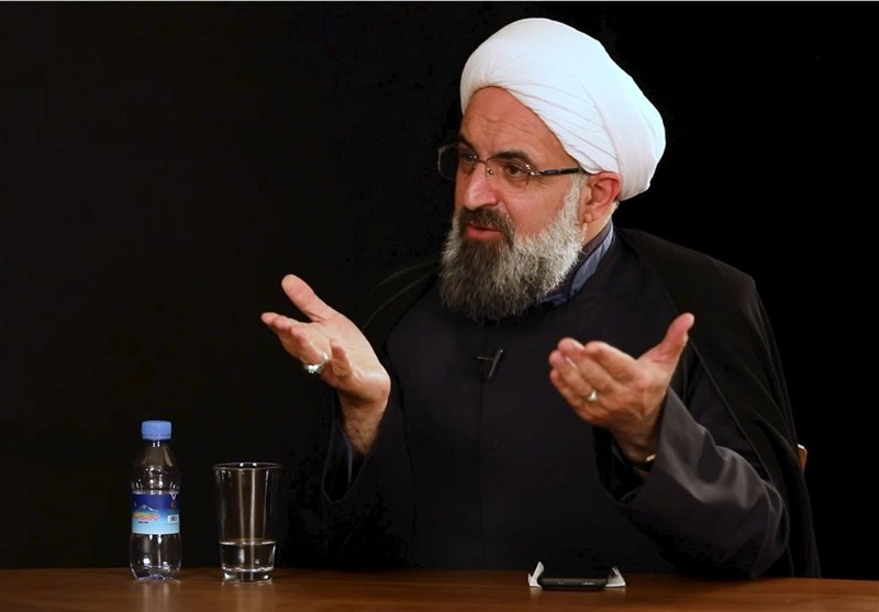 آیا در فقه اسلامی حکم دستگیری به‌خاطر بی‌حجابی وجود دارد؟