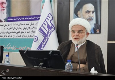 گردهمایی دبیران شورای اقامه نماز کردستان- عکس صفحه استان تسنیم