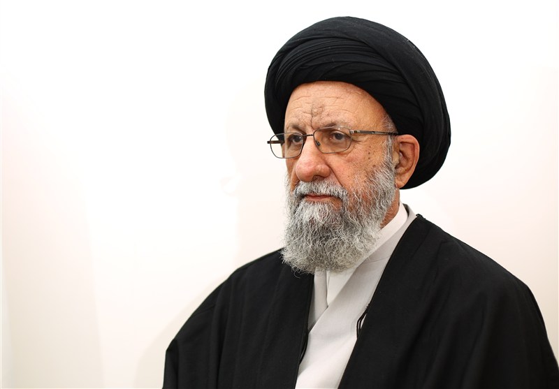 هشدار آیت‌الله نورمفیدی درباره افزایش ناگهانی قیمت حامل‌های انرژی