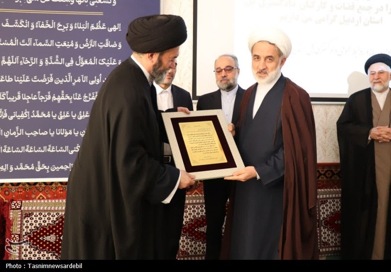 تقدیر نماینده ولی فقیه از مدیر برتر ملی دستگاه قضایی اردبیل