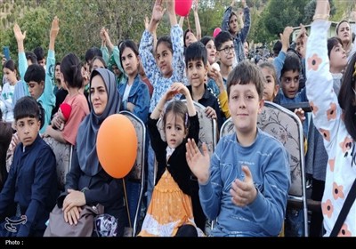 كودكان،سنندج،شادي
