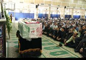تشییع پیکر مطهر شهید والامقام &#171;غلامرضا جمشیدی پور&#187; در خرم‌آباد
