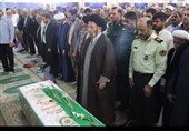تشییع پیکر مطهر شهید والامقام &#171;غلامرضا جمشیدی پور&#187; در خرم‌آباد