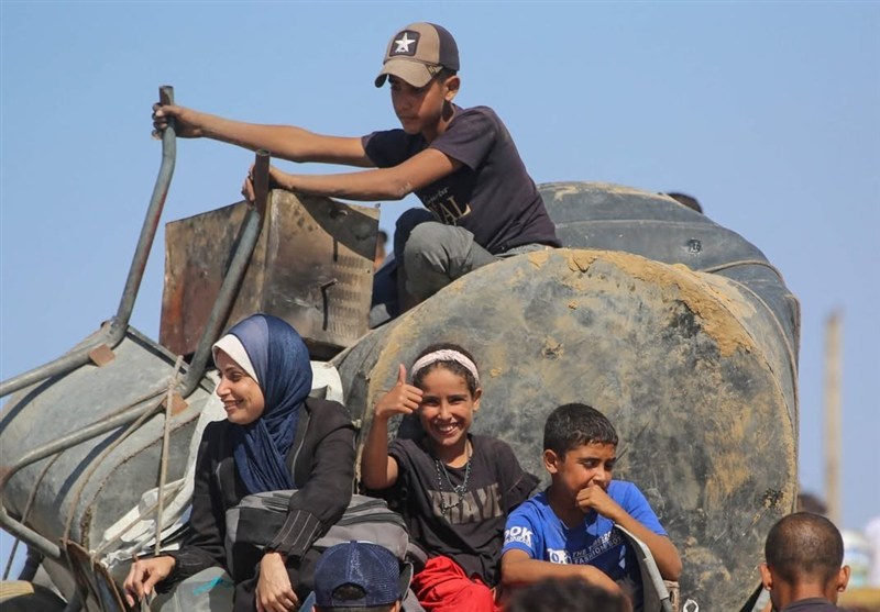 آتش‌بس غزه|بازگشت آوارگان فلسطینی به دیارشان در دومین روز آتش‌بس