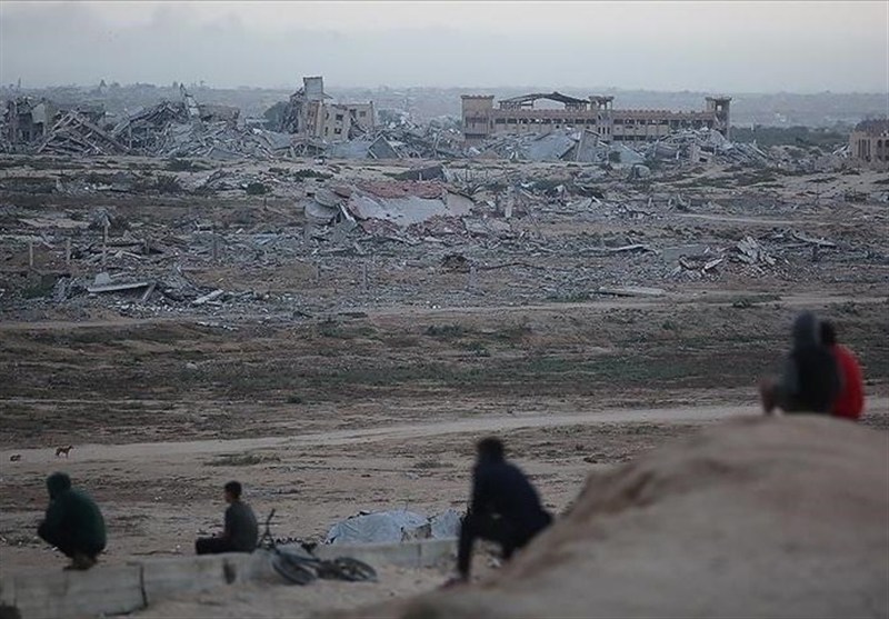 Displaced Palestinians Begin Returning to Northern Gaza As Israeli Regime Withdraws