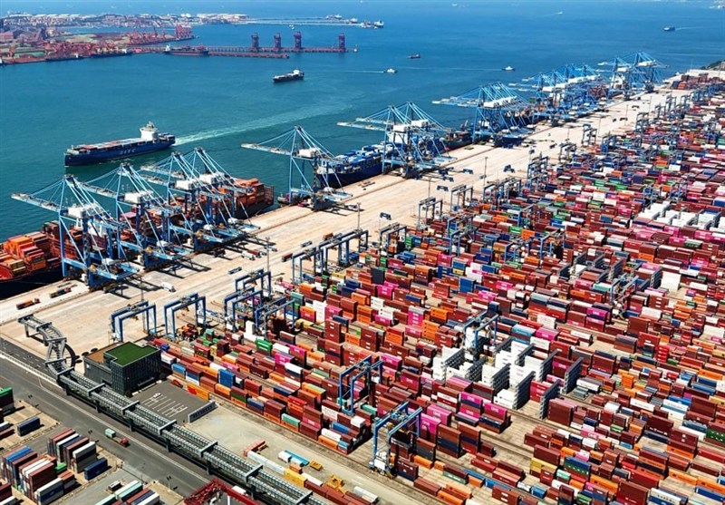 China Warns of Retaliation over Trump’s 100% Tariff Threat