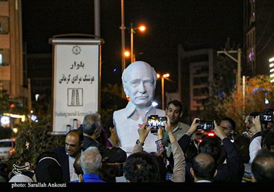 رونمایی از سردیس هوشنگ مرادی‌کرمانی