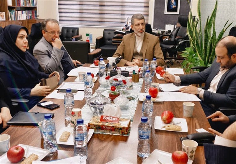 هیچ کودکی نباید از قطار آموزش جا بماند