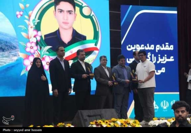 206 دانش‌آموز برتر کنکور سراسری استان بوشهر تجلیل شدند+تصویر