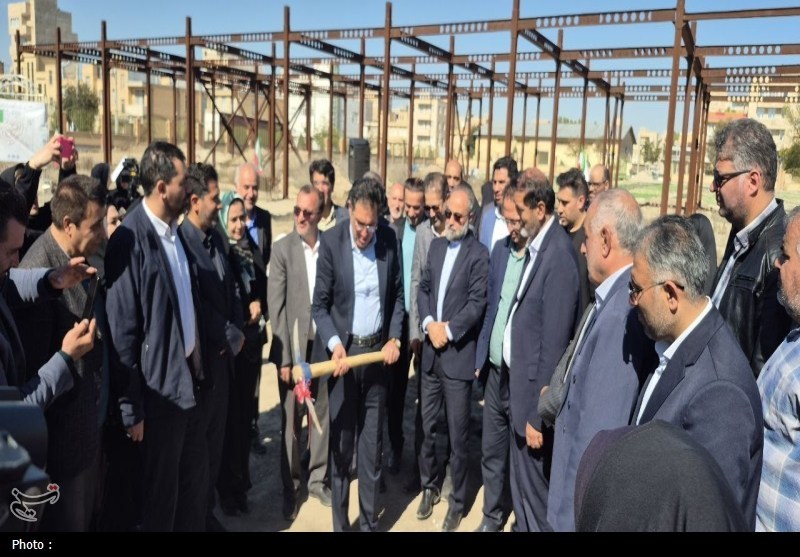 آغاز عملیات اجرایی مجموعه چند منظوره رفاهی و ورزشی شهرداری اردبیل