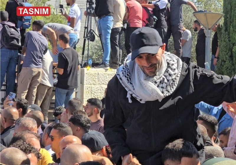 صور خاصة لتسنیم من استقبال الأسرى الفلسطینیین فی رام الله