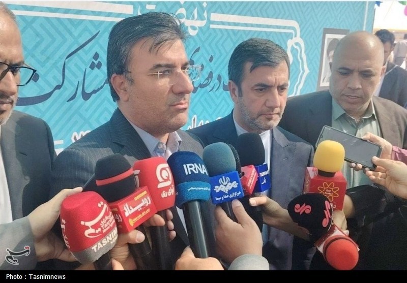 مدارس کهریزک به پنل‌های خورشیدی و فناوری‌های هوشمندسازی مجهز می‌شود