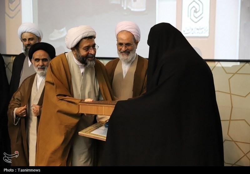 حوزه علمیه خواهران , مرکز مدیریت حوزه‌های علمیه , حوزه پیشرو و سرآمد , اخبار قم , 