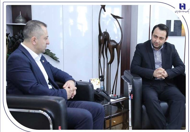 رویکرد بانک صادرات ایران تقویت امید، بالندگی و توانمندسازی جوانان کشور است