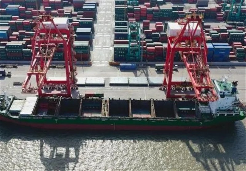 China Imposes Port Fees on US Ships As Trade Tensions Escalate