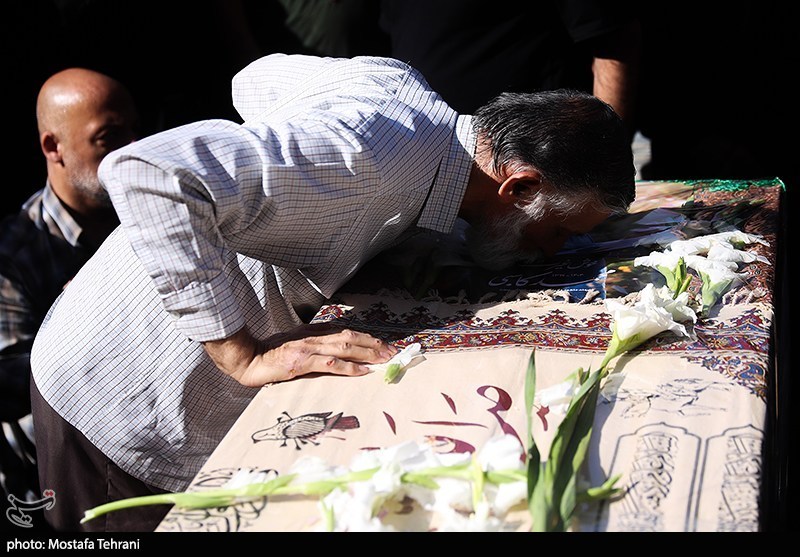 تشییع  پیکر محمد کاسبی