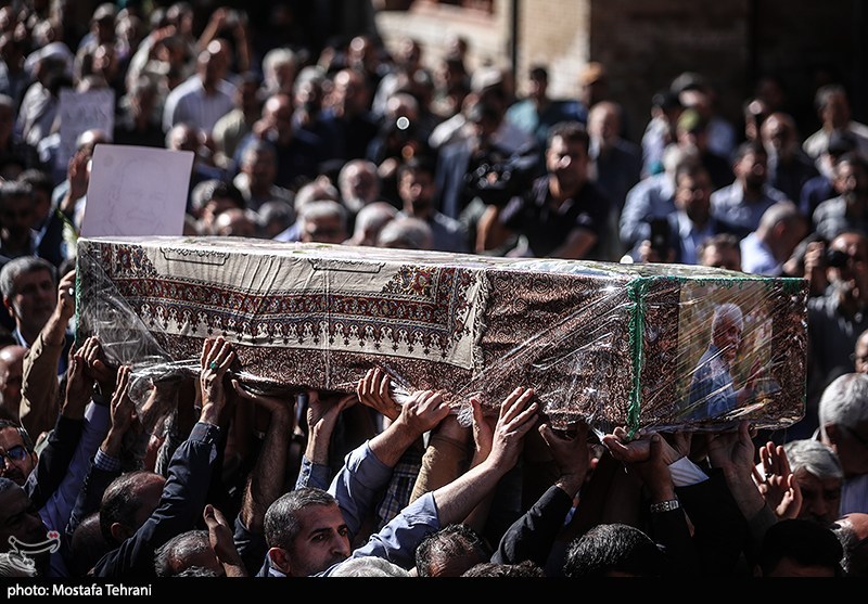 تشییع  پیکر محمد کاسبی