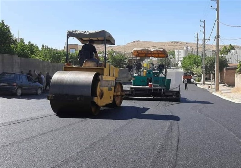 آغاز طرح ساماندهی و روکش آسفالت معابر اصلی شهر قشم