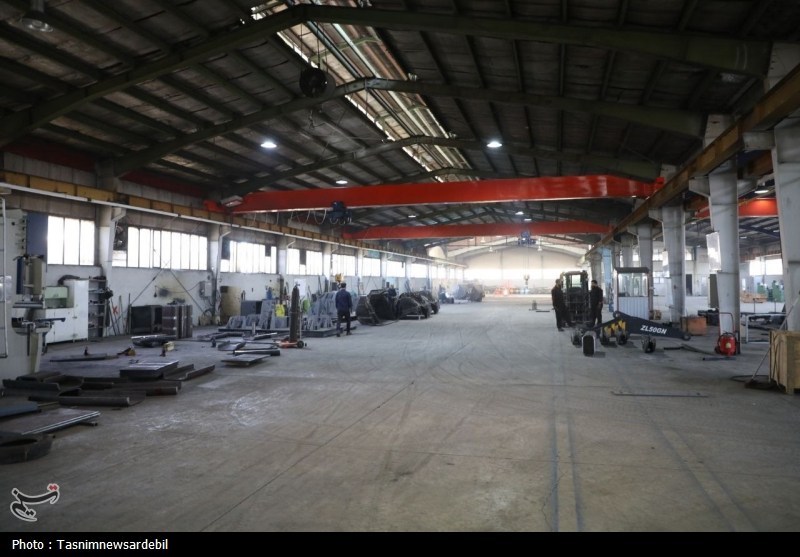 سامانه‌های دولتی بلای جان صنعت شده‌اند/ خودزنی‌های داخلی ضربات بیشتری به صنعت می‌زند