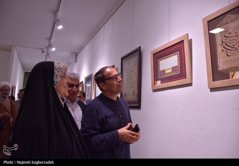 نمایش 120 اثر از هنرمندان هرمزگانی در نمایشگاه خوشنویسی غوغای قلم