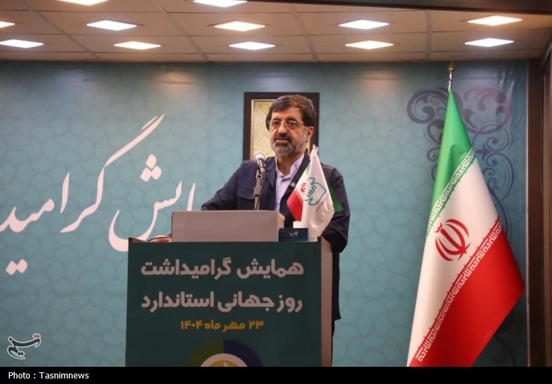 تأکید استاندار قم بر رعایت استاندارد مصرفی برای رفع ناترازی‌ها